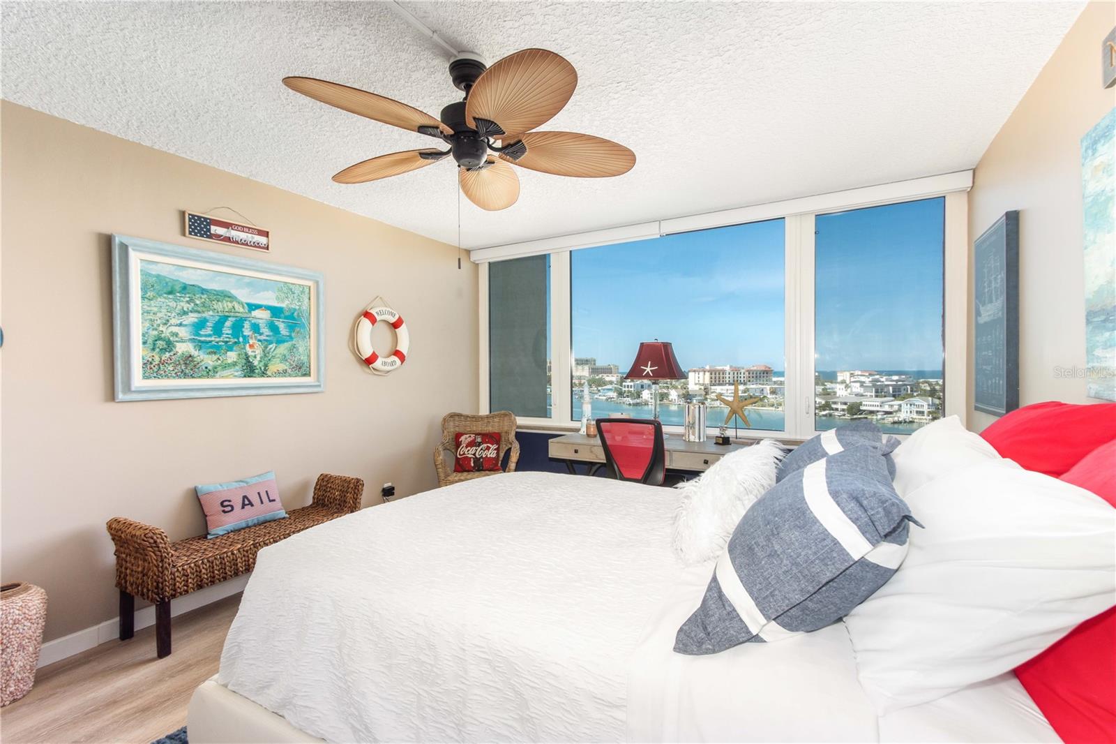 736 ISLAND WAY CONDO - Residential