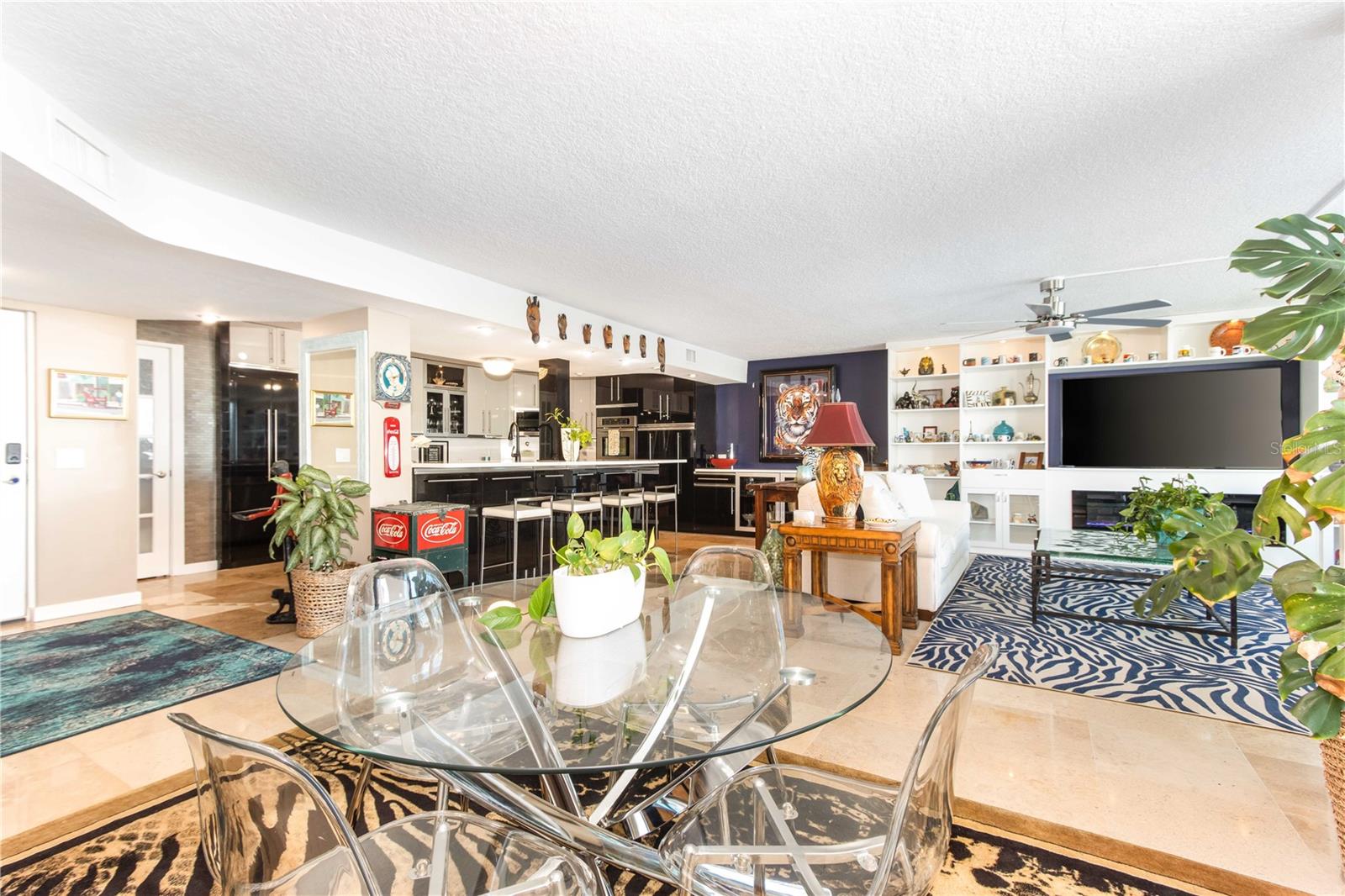 736 ISLAND WAY CONDO - Residential