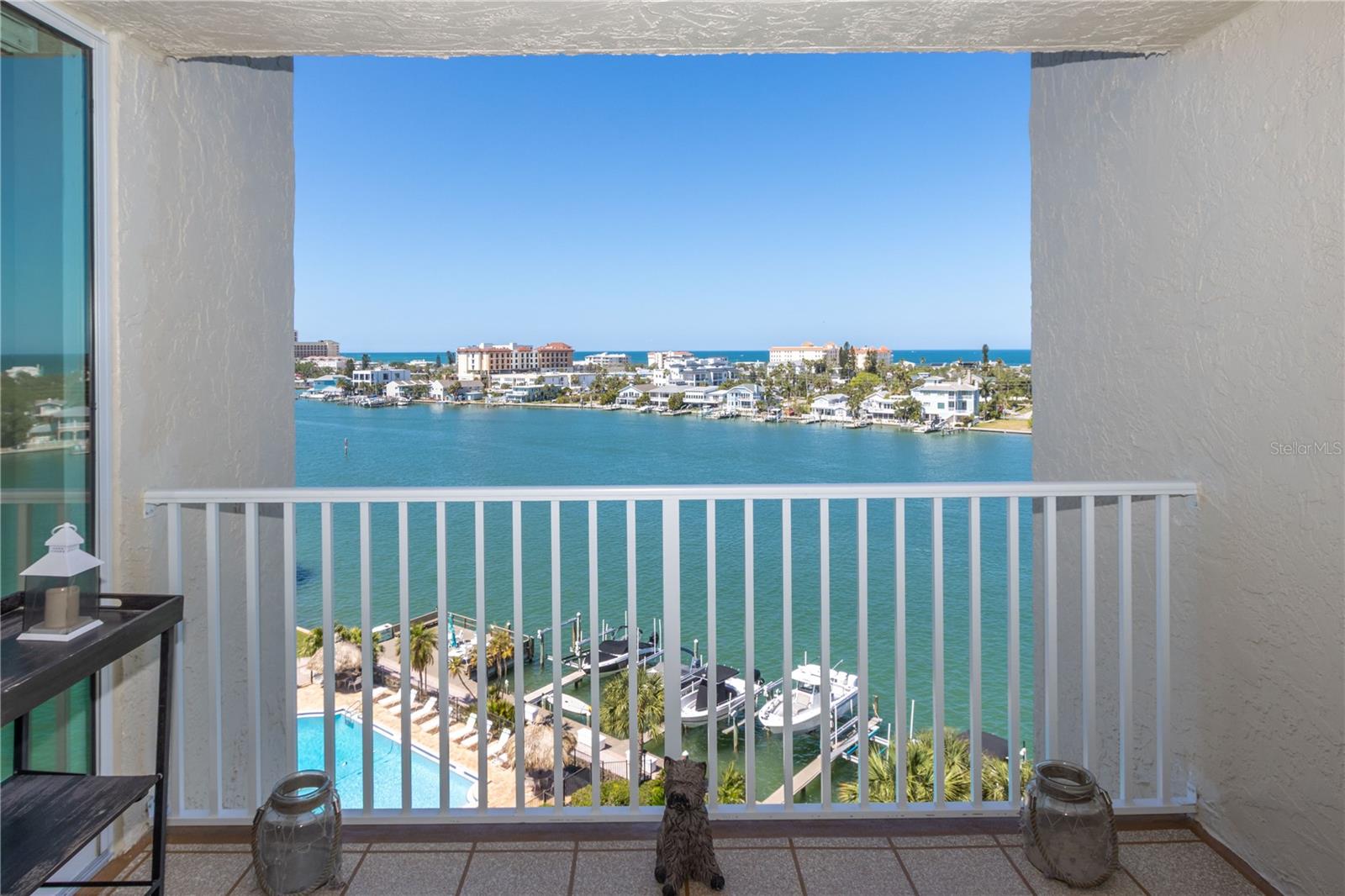 736 ISLAND WAY CONDO - Residential