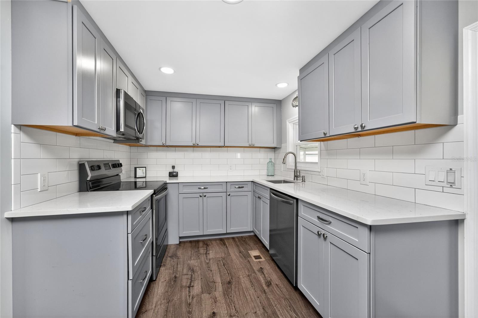 MOBILE GARDENS 1ST ADD - Residential