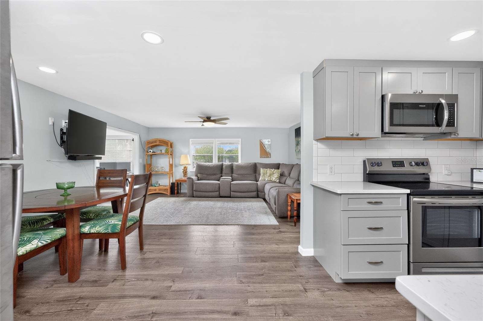 MOBILE GARDENS 1ST ADD - Residential