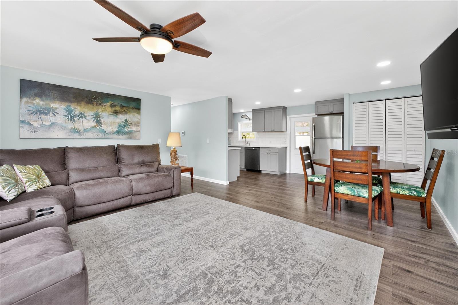 MOBILE GARDENS 1ST ADD - Residential