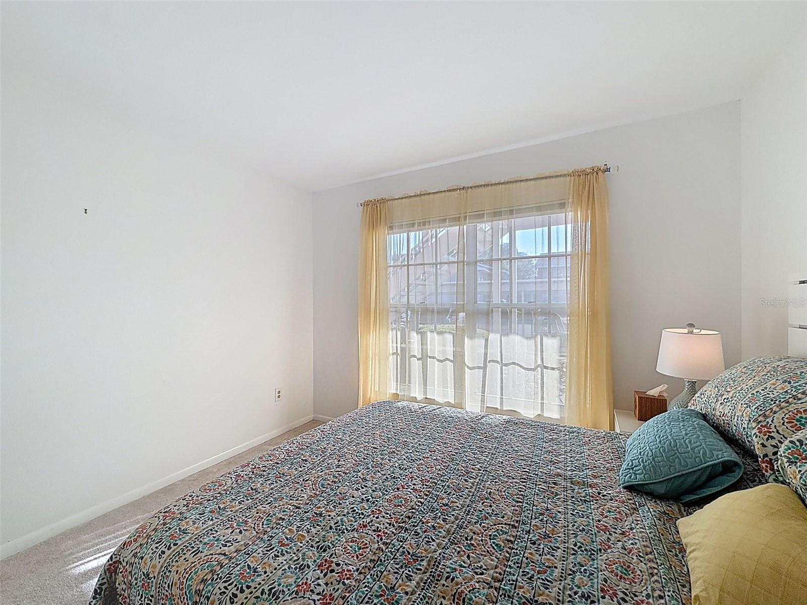 SUNNYBROOK CONDO 03 - Residential