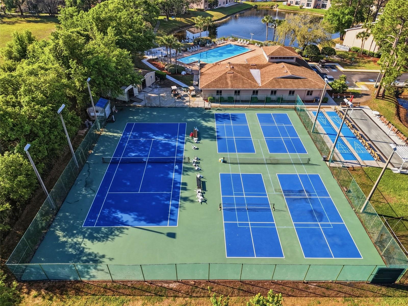 SUNNYBROOK CONDO 03 - Residential