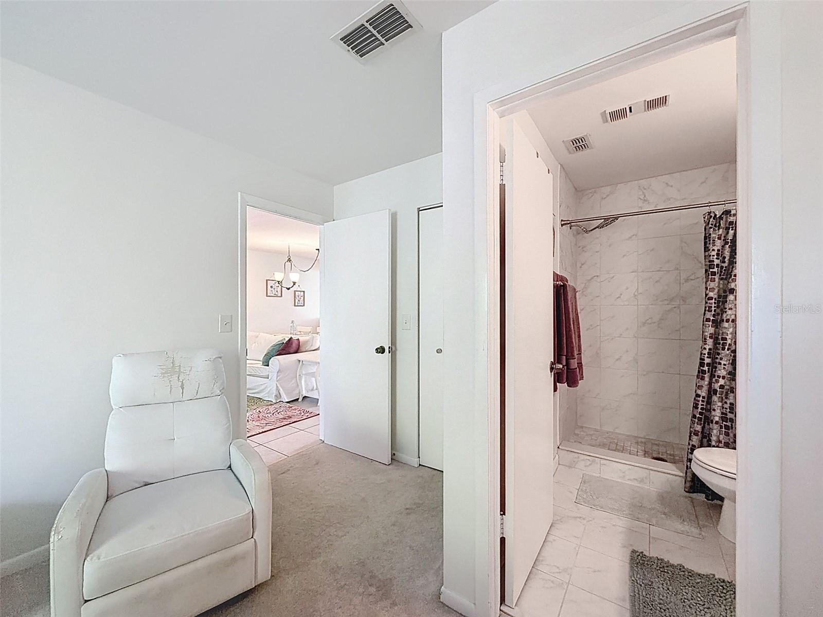 SUNNYBROOK CONDO 03 - Residential