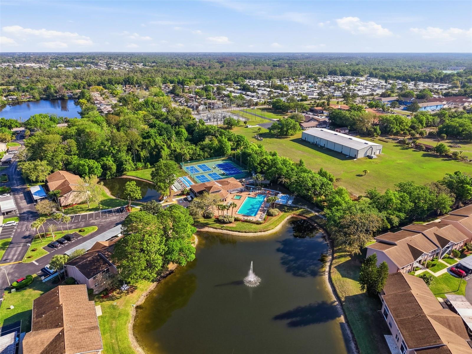 SUNNYBROOK CONDO 03 - Residential