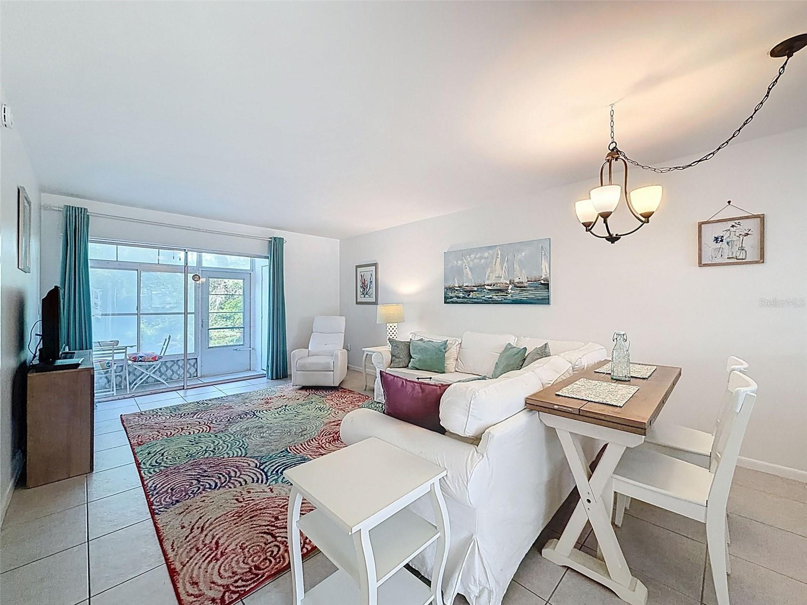 SUNNYBROOK CONDO 03 - Residential