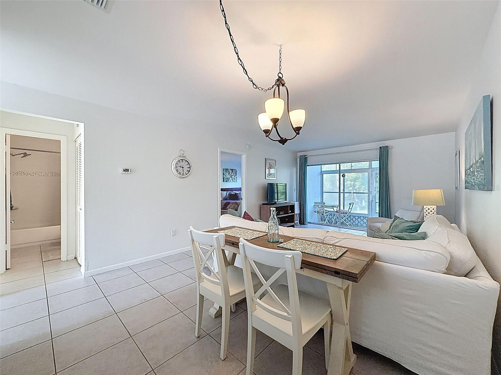 SUNNYBROOK CONDO 03 - Residential