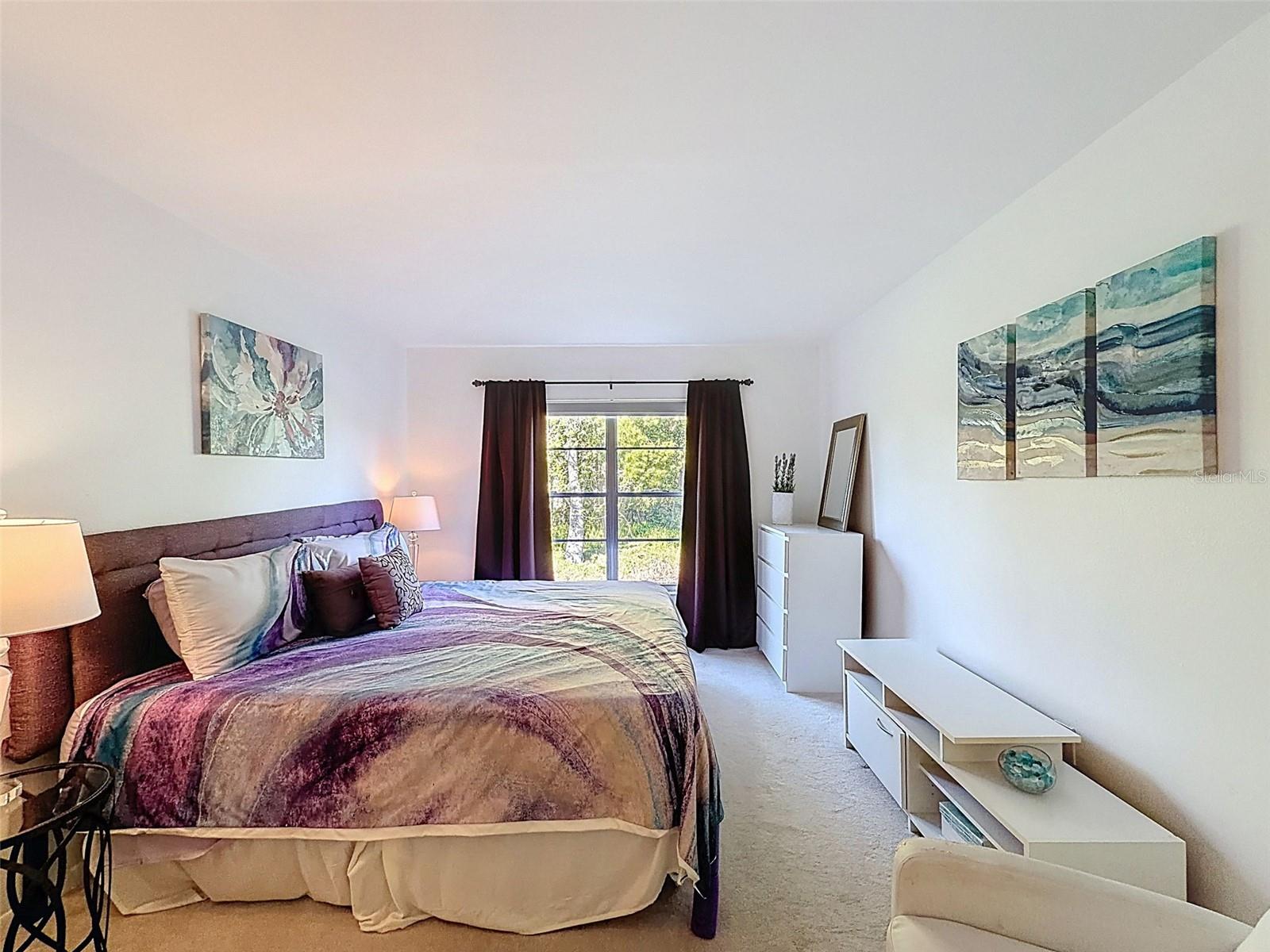 SUNNYBROOK CONDO 03 - Residential