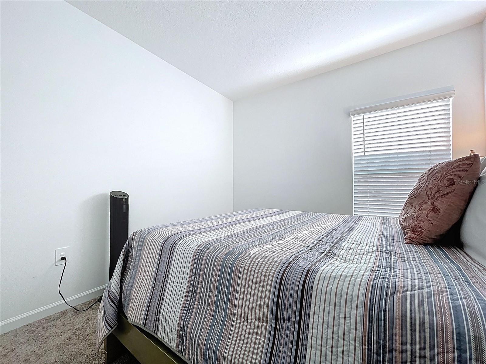 RANCHES/LK MCLEOD II - Residential Lease