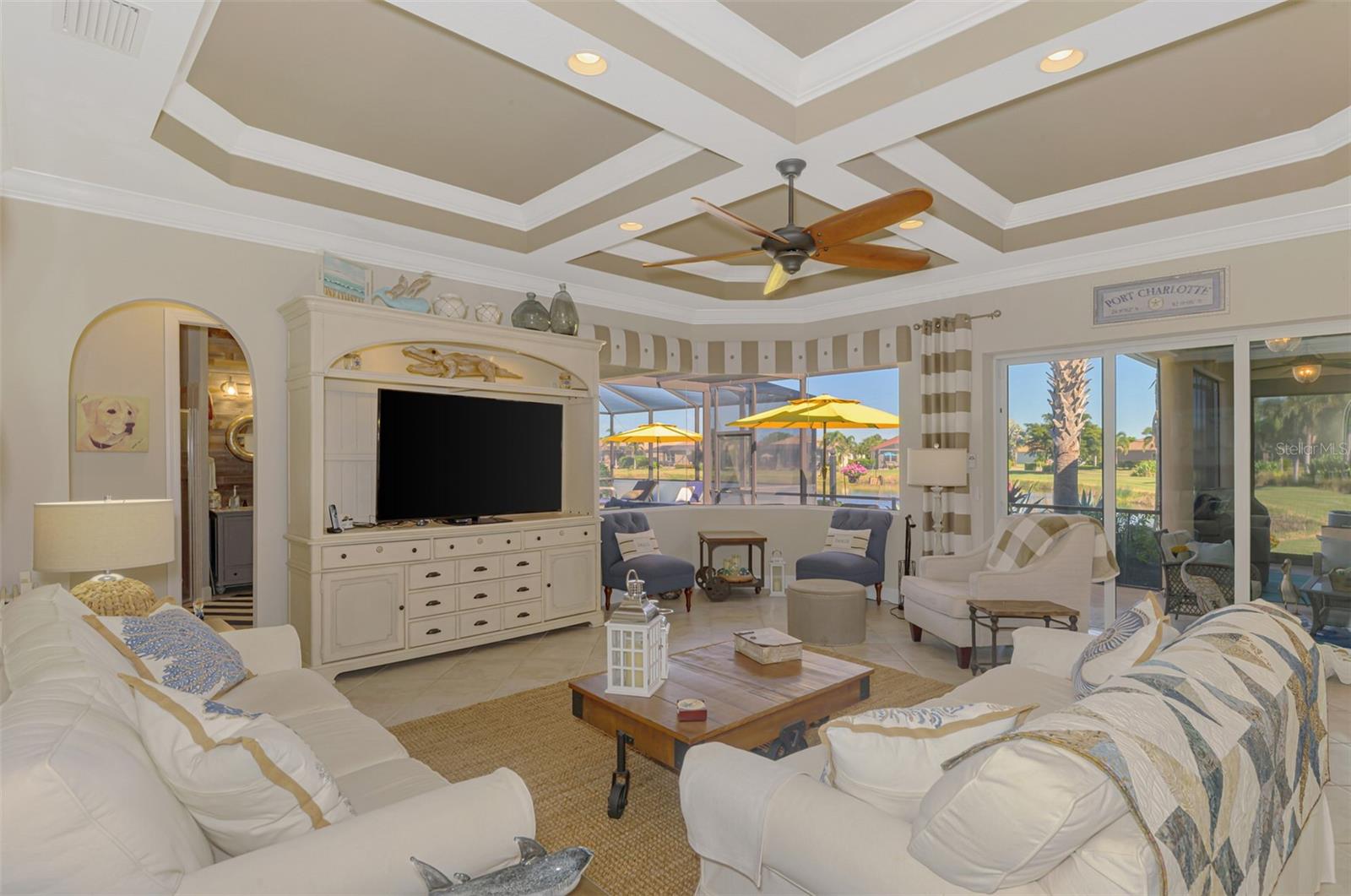 RIVERWOOD - Residential