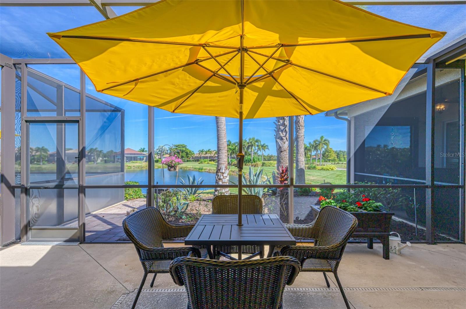 RIVERWOOD - Residential