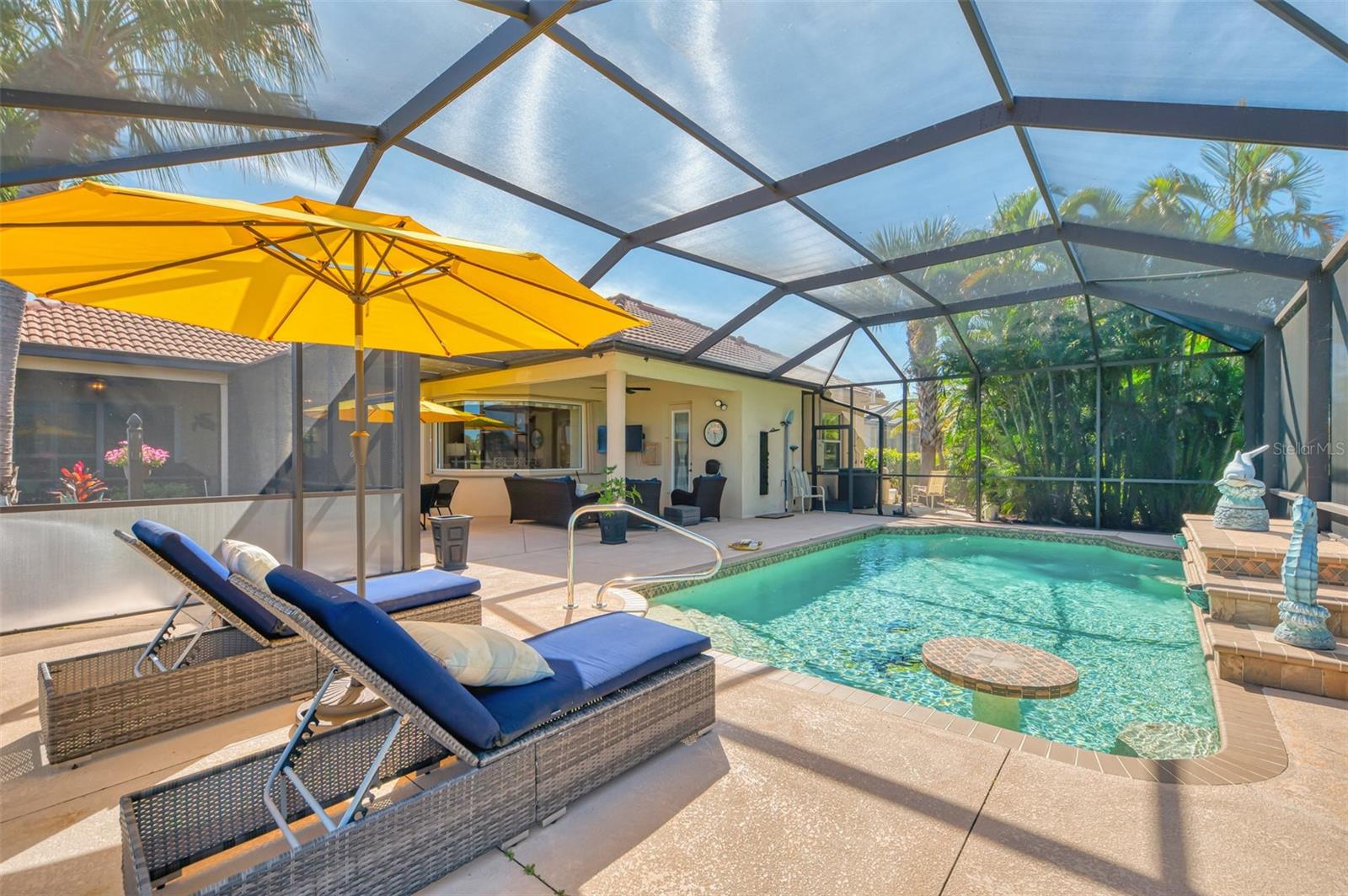 RIVERWOOD - Residential