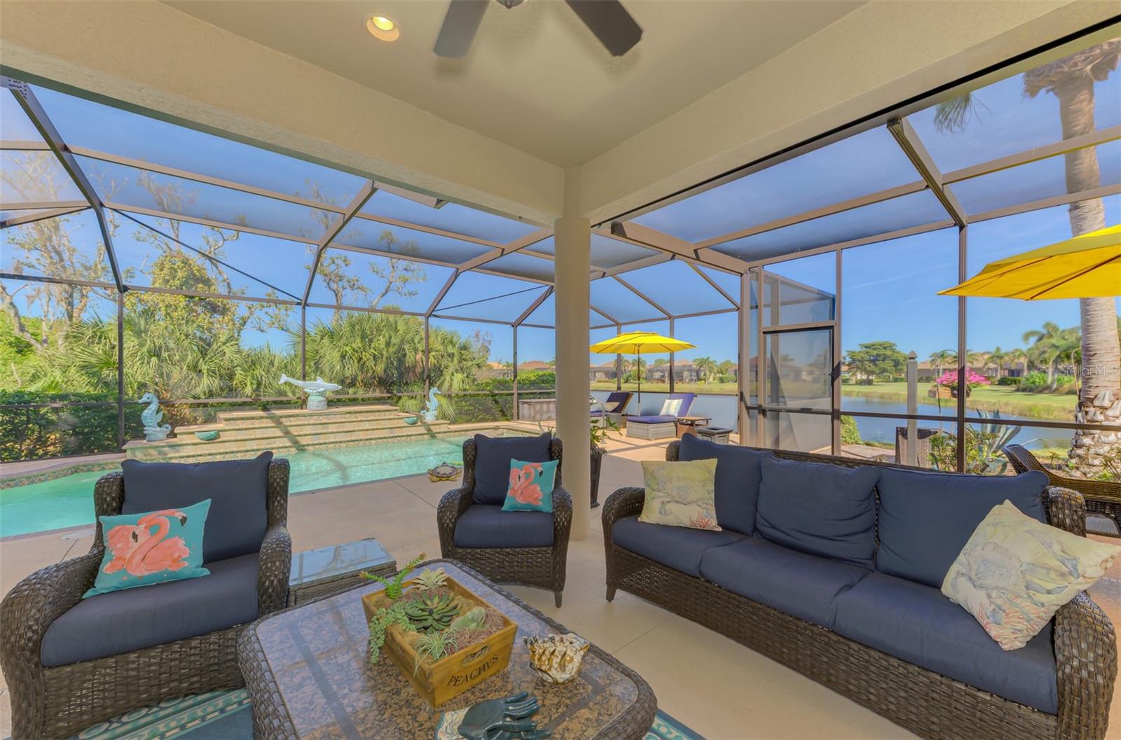 RIVERWOOD - Residential