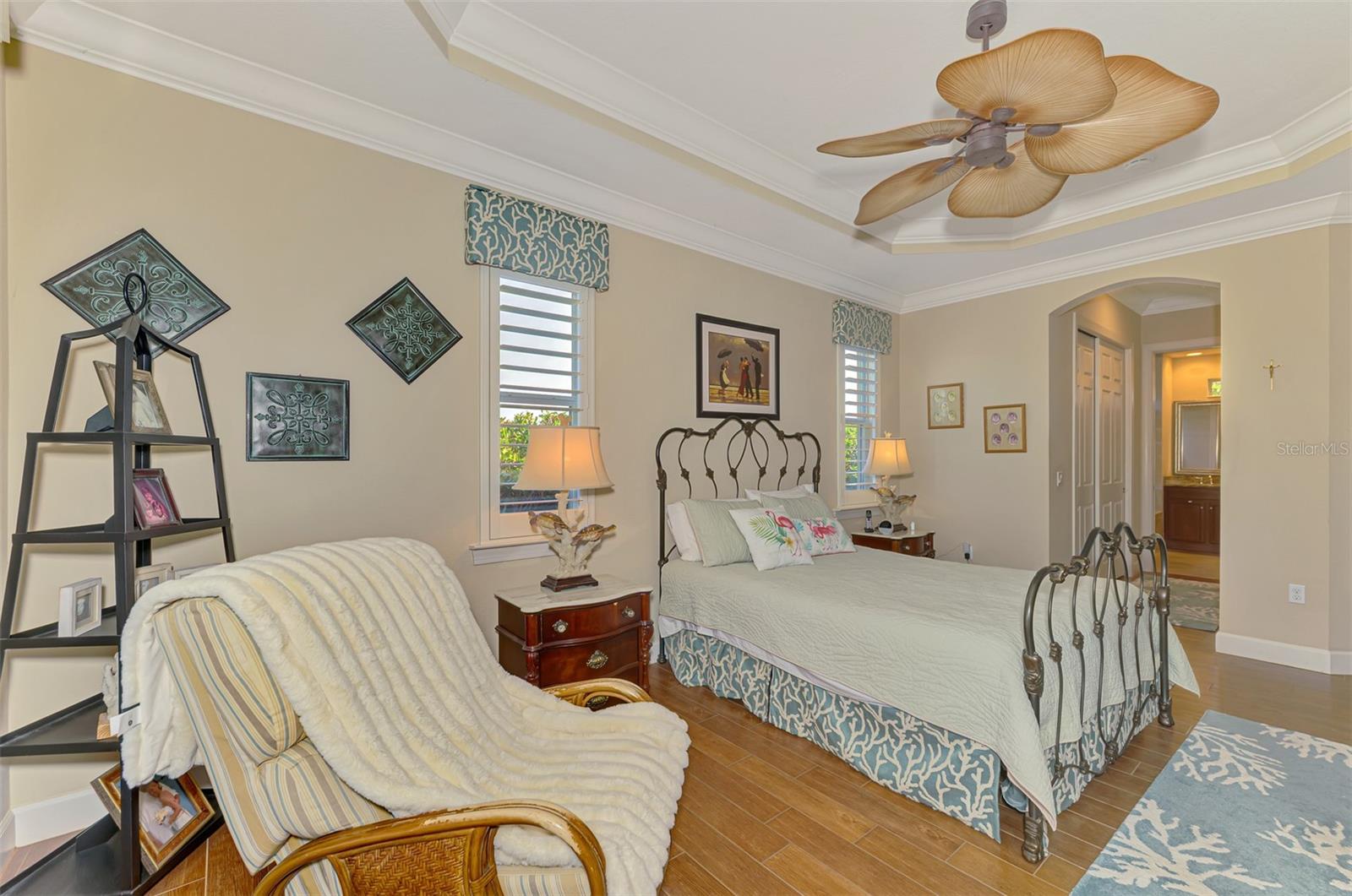 RIVERWOOD - Residential