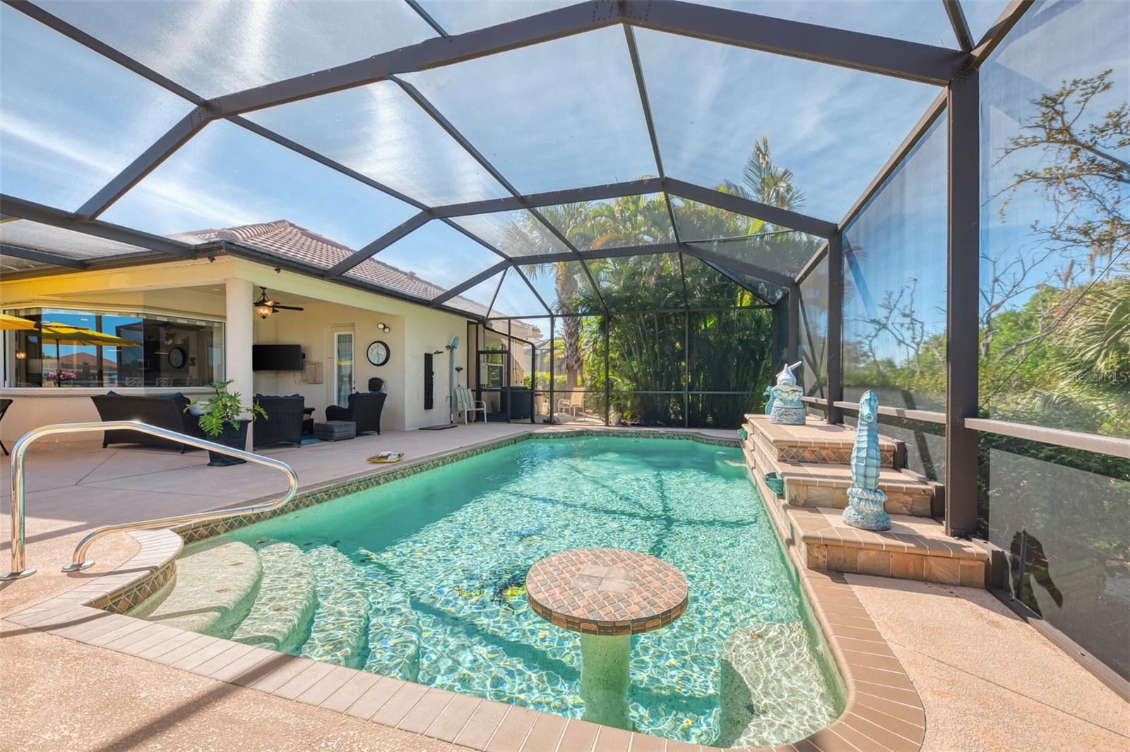 RIVERWOOD - Residential