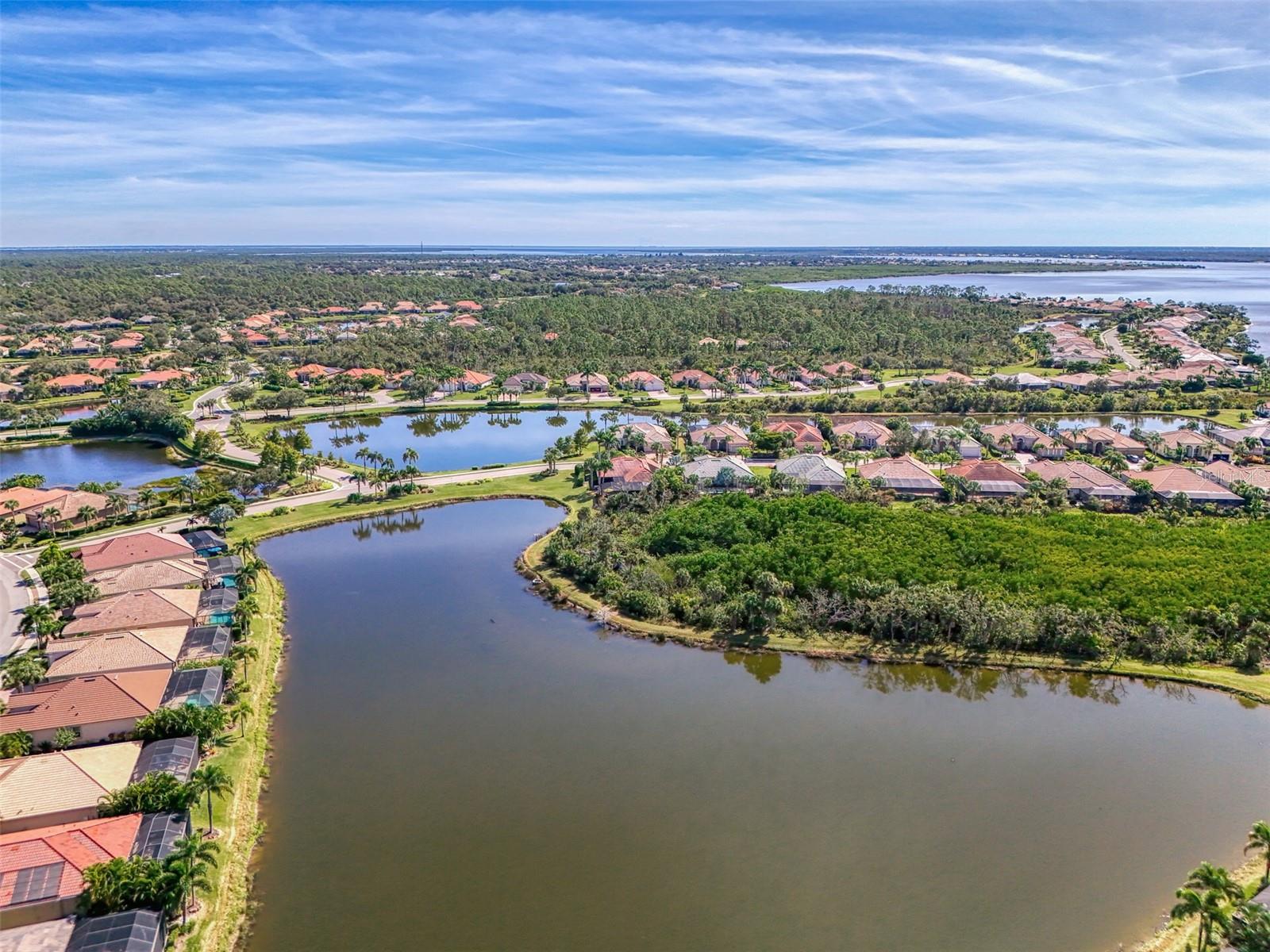 RIVERWOOD - Residential