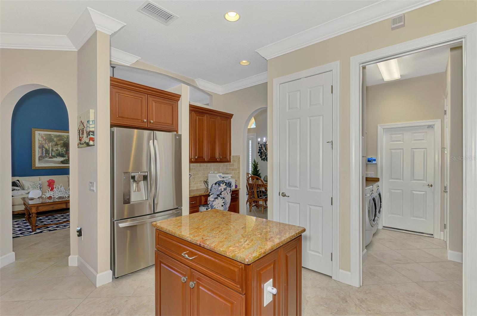 RIVERWOOD - Residential