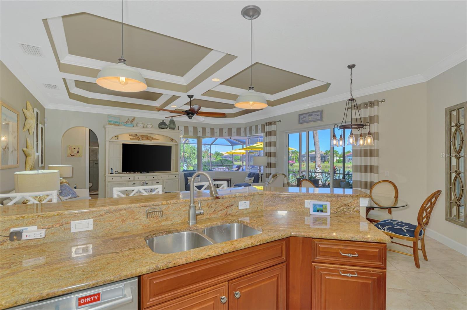 RIVERWOOD - Residential