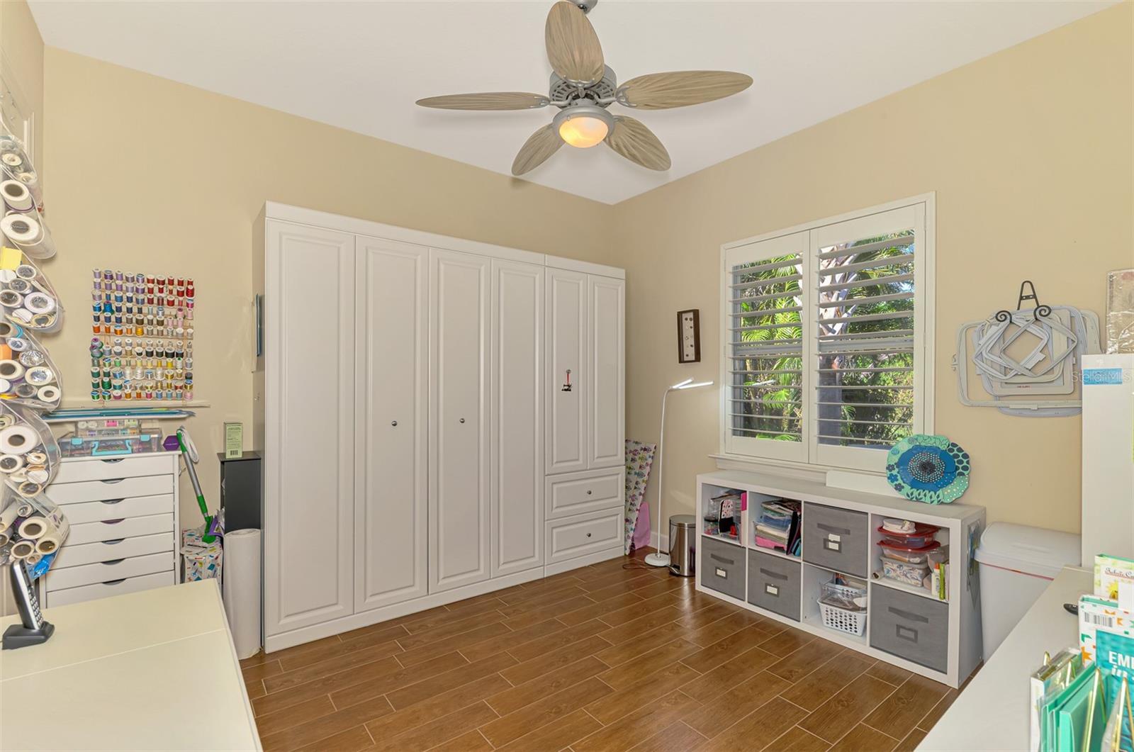 RIVERWOOD - Residential