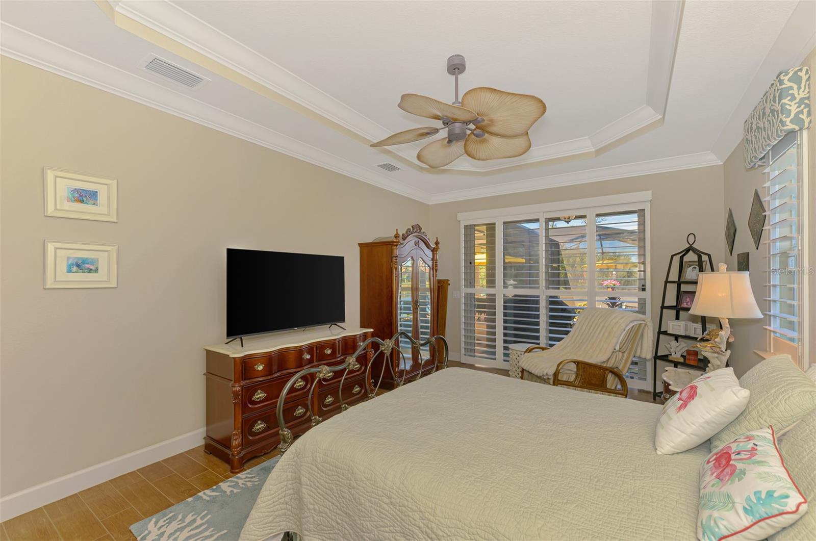 RIVERWOOD - Residential