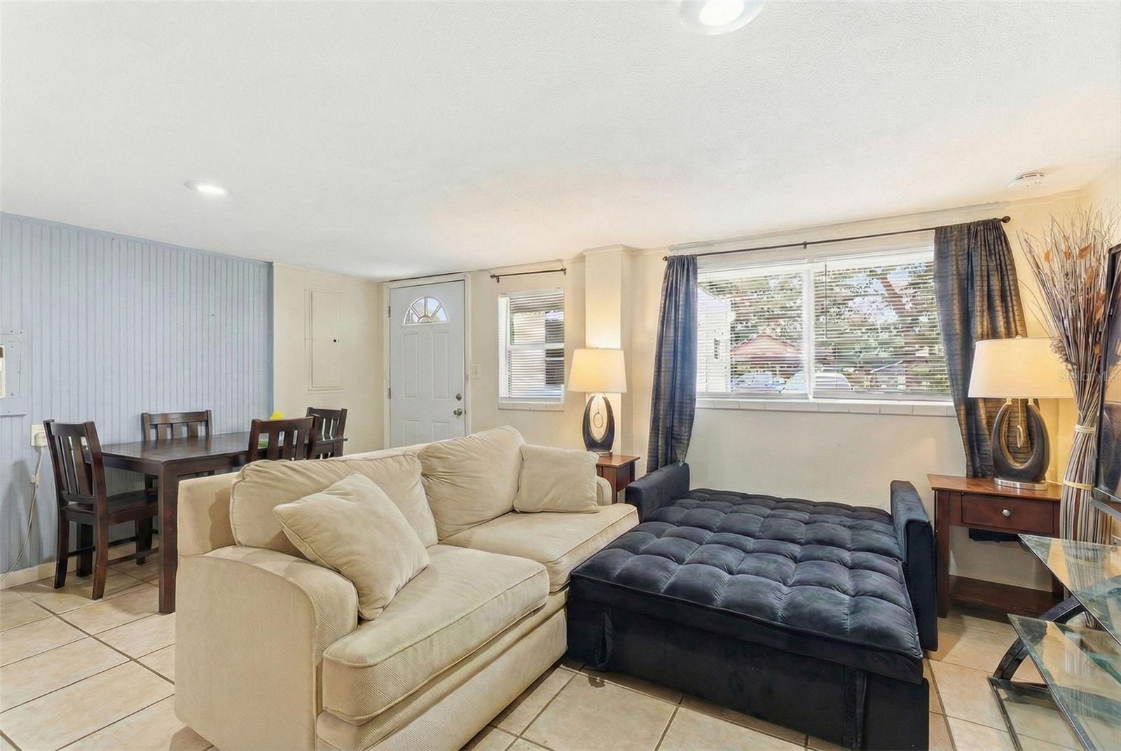 N S JONES ADD TO MANATEE - Residential Income