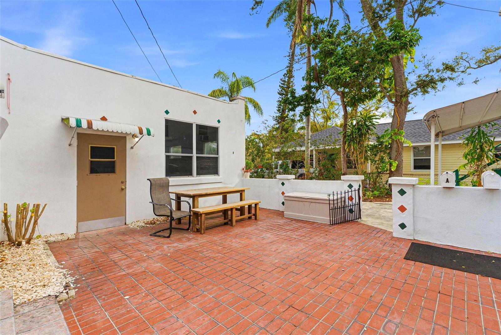 N S JONES ADD TO MANATEE - Residential Income