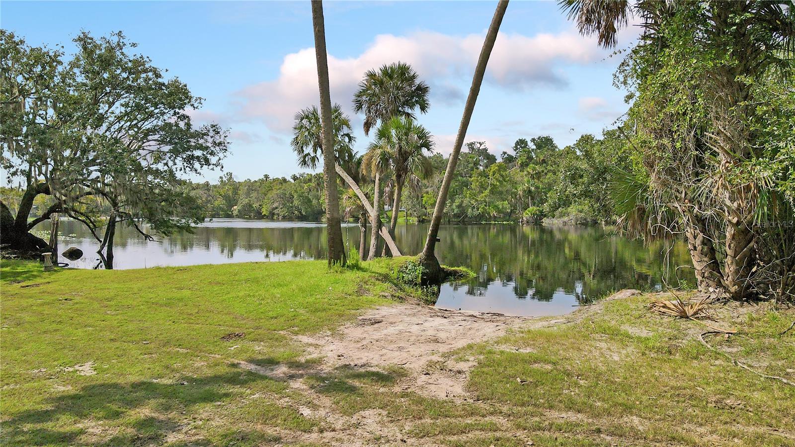 ST. JOHNS RIVER PARK - Residential
