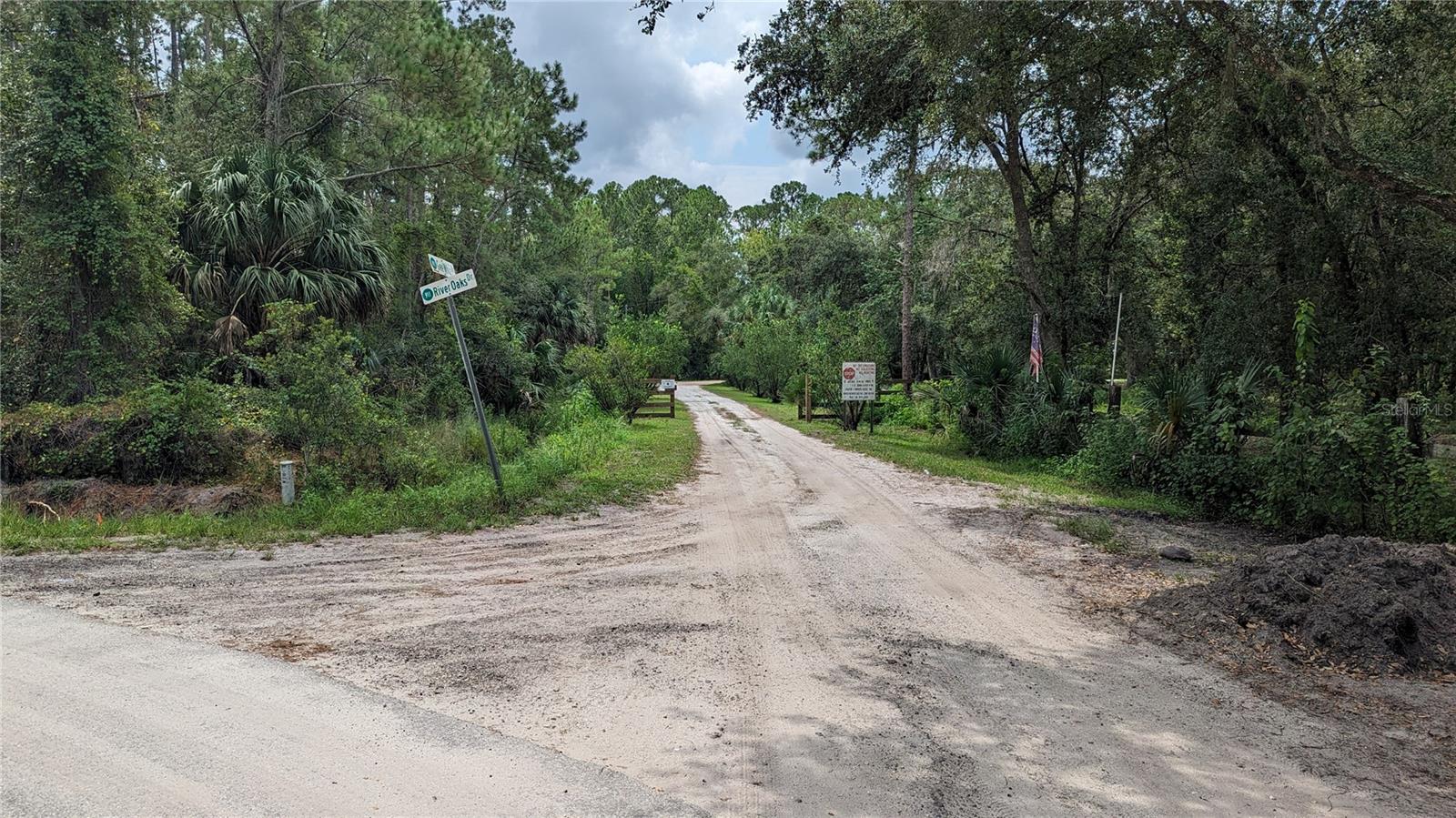 ST. JOHNS RIVER PARK - Residential