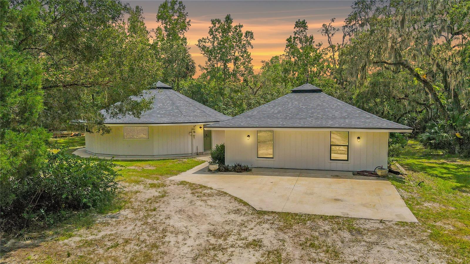 ST. JOHNS RIVER PARK - Residential