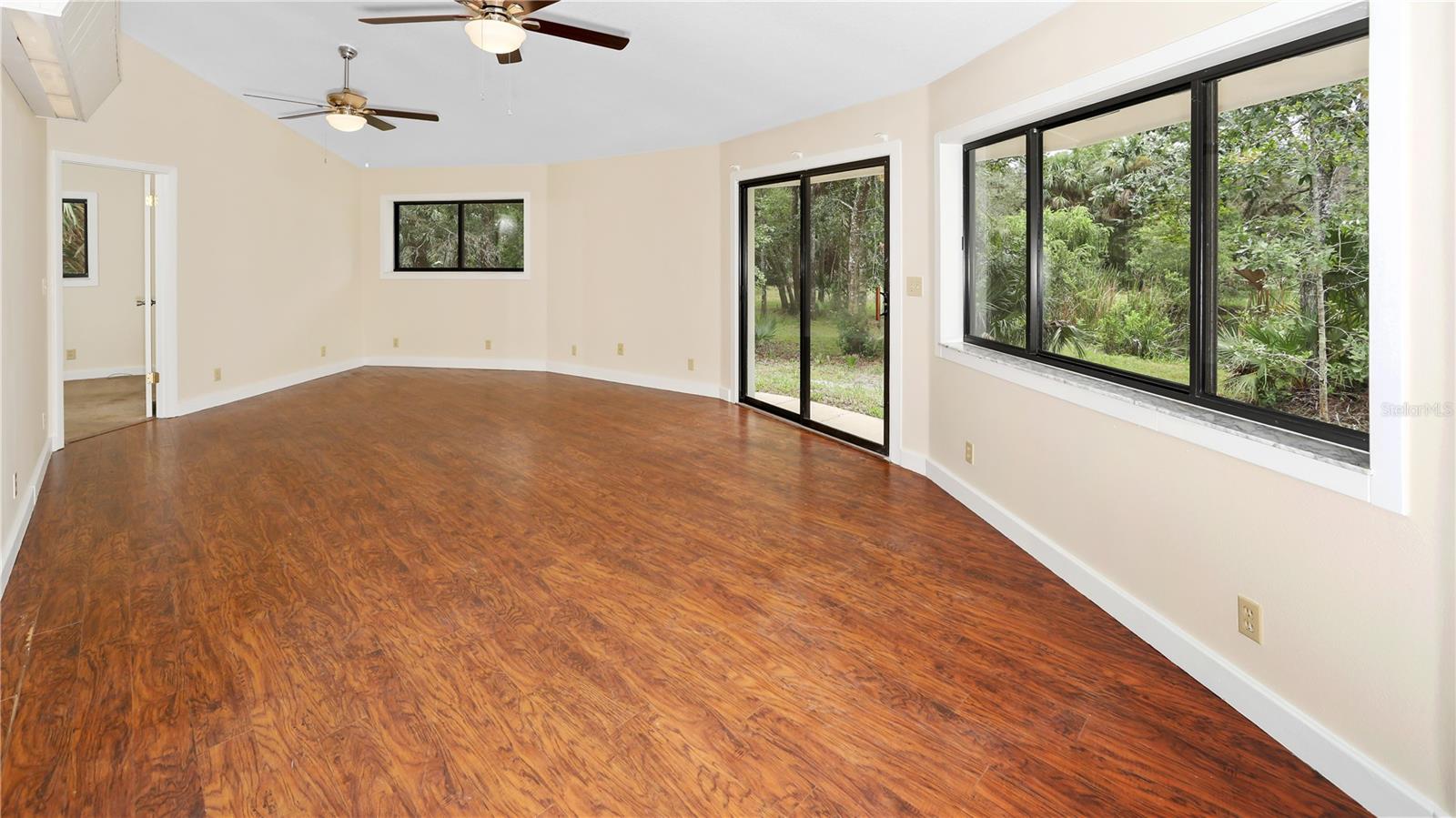 ST. JOHNS RIVER PARK - Residential