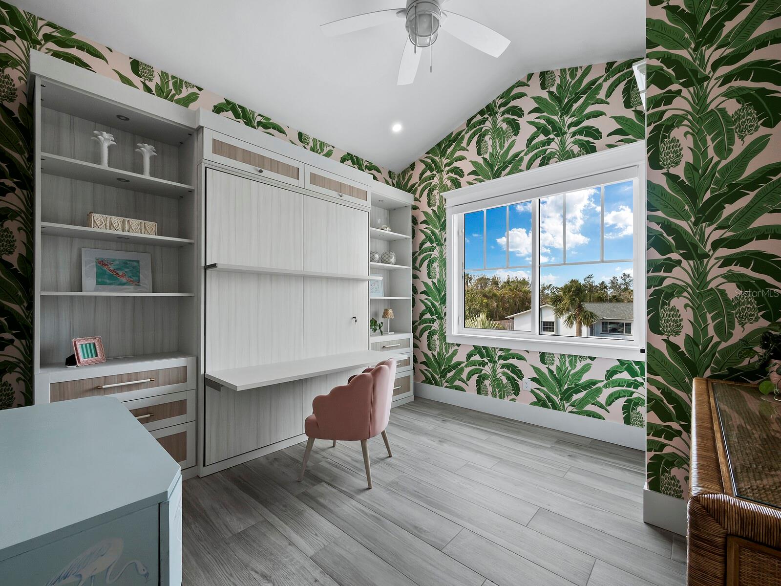 LONGBEACH ON LONGBOAT KEY - Residential