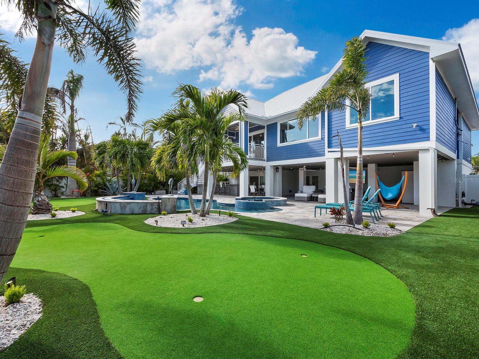 LONGBEACH ON LONGBOAT KEY - Residential