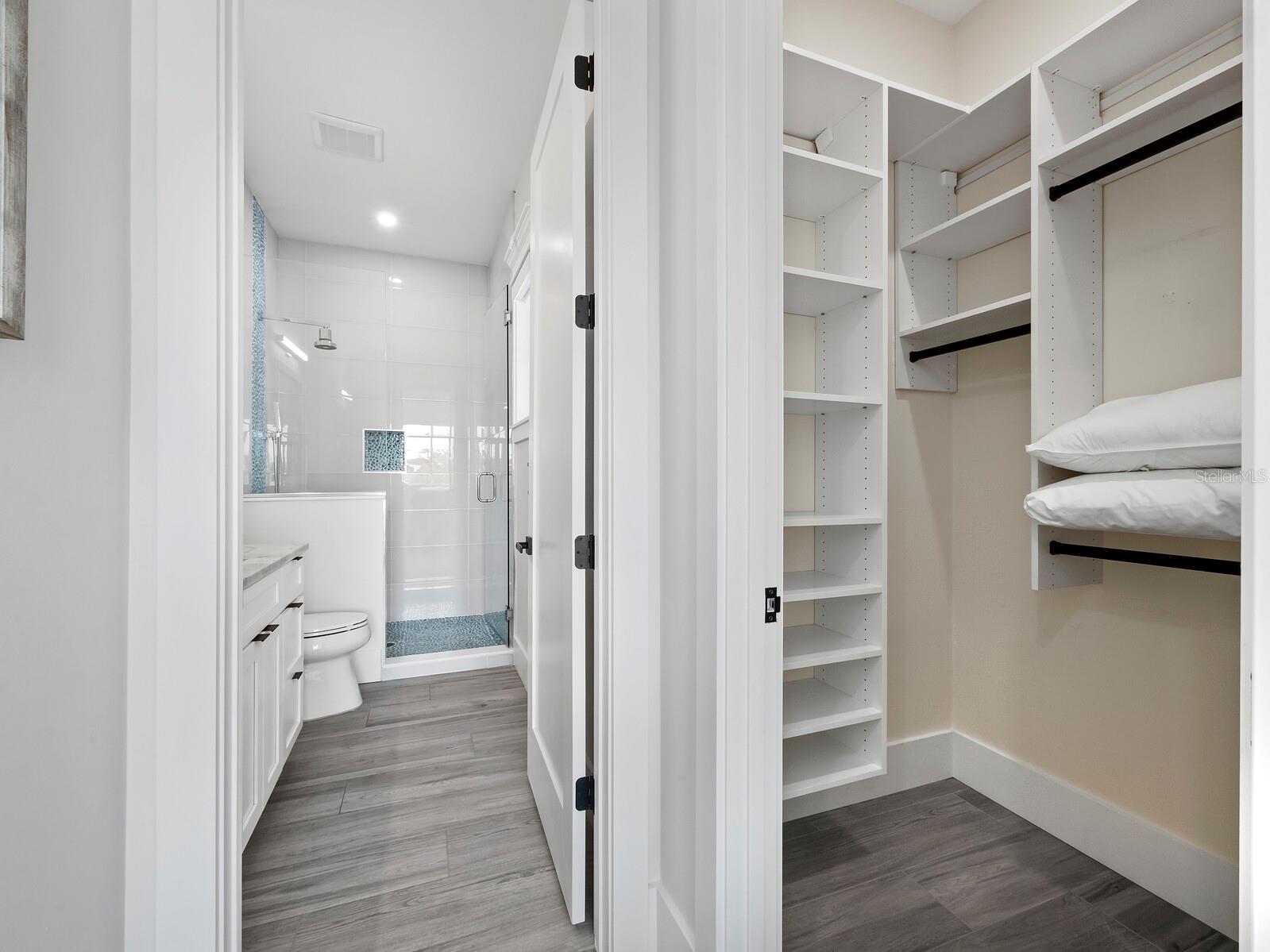 LONGBEACH ON LONGBOAT KEY - Residential