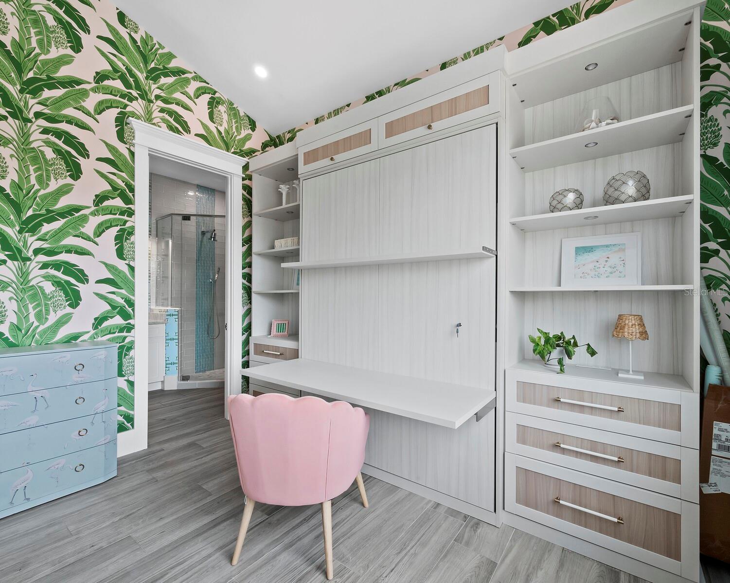 LONGBEACH ON LONGBOAT KEY - Residential