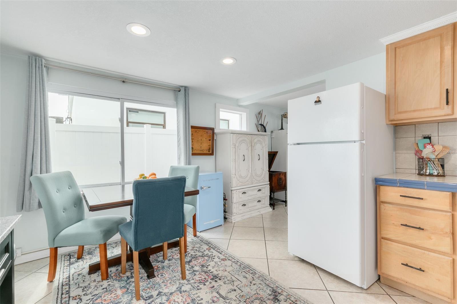 BOCA CIEGA PASS SUB - Residential Income