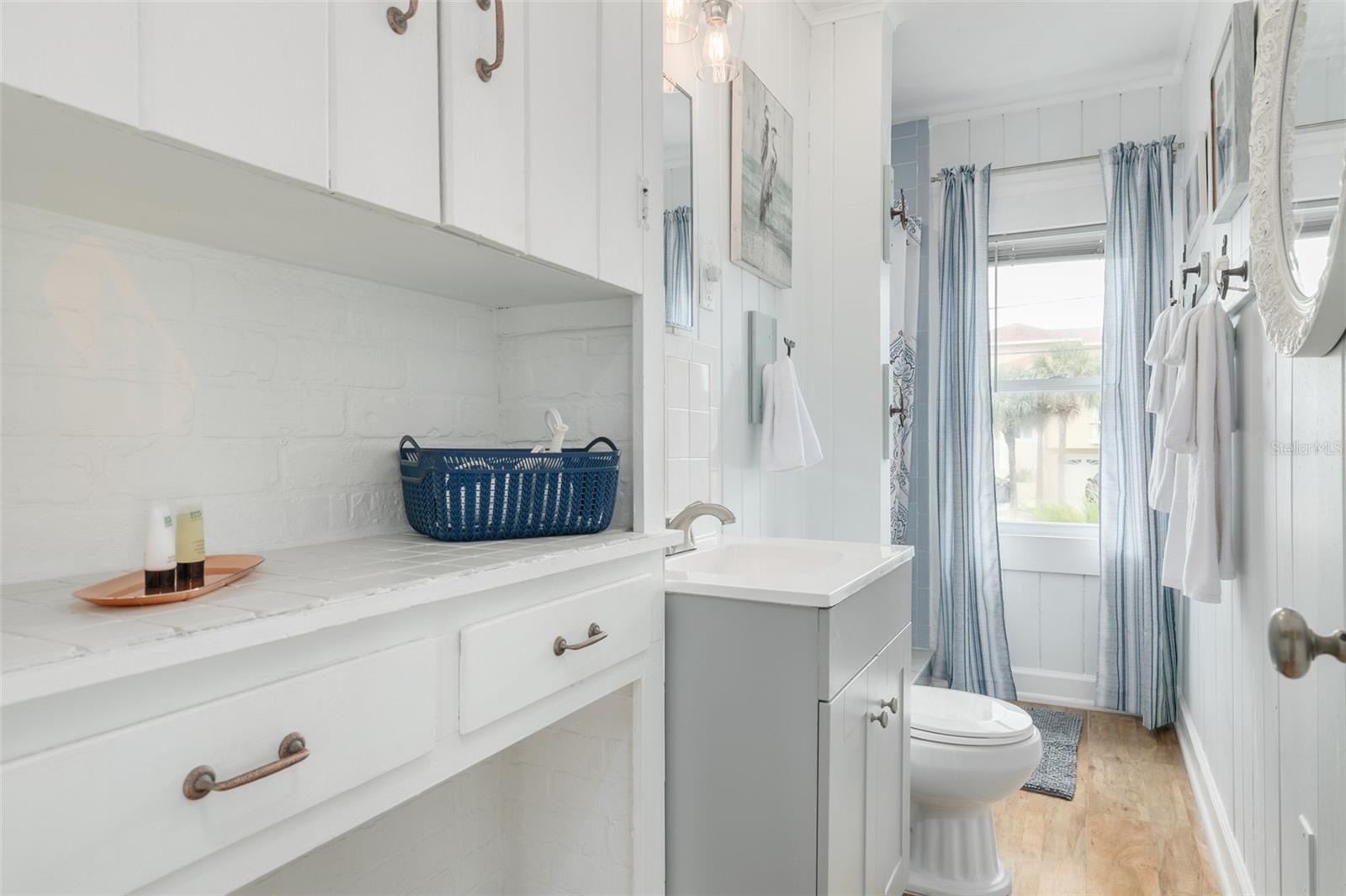 BOCA CIEGA PASS SUB - Residential Income