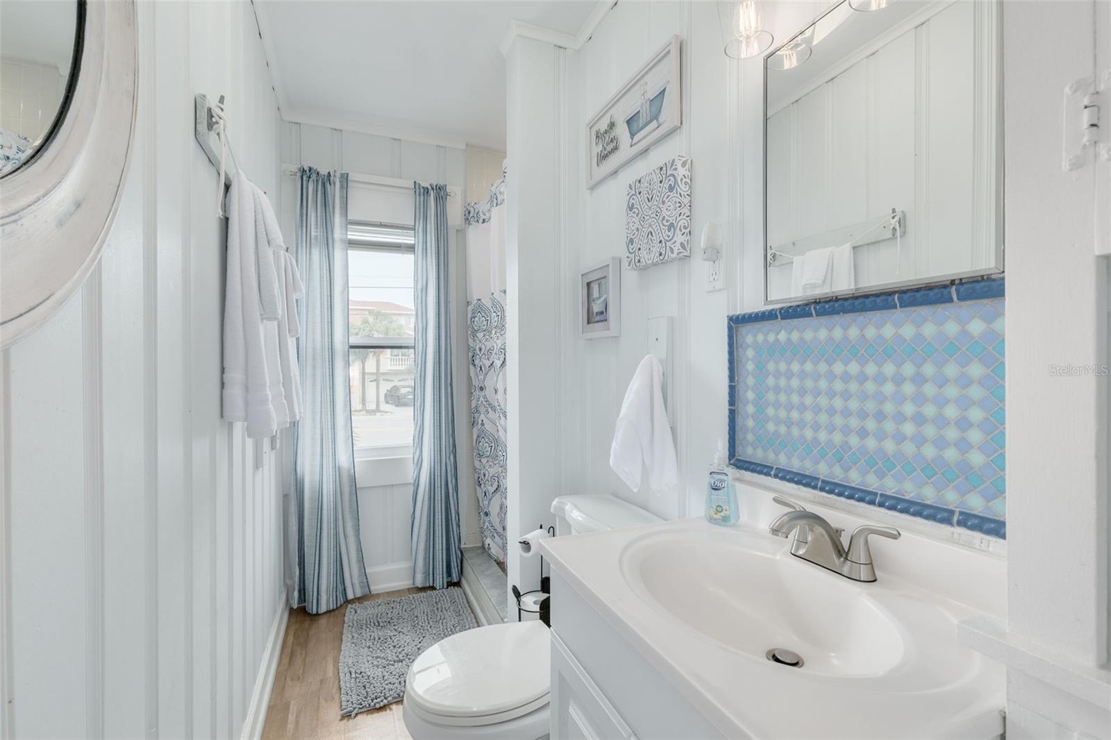 BOCA CIEGA PASS SUB - Residential Income