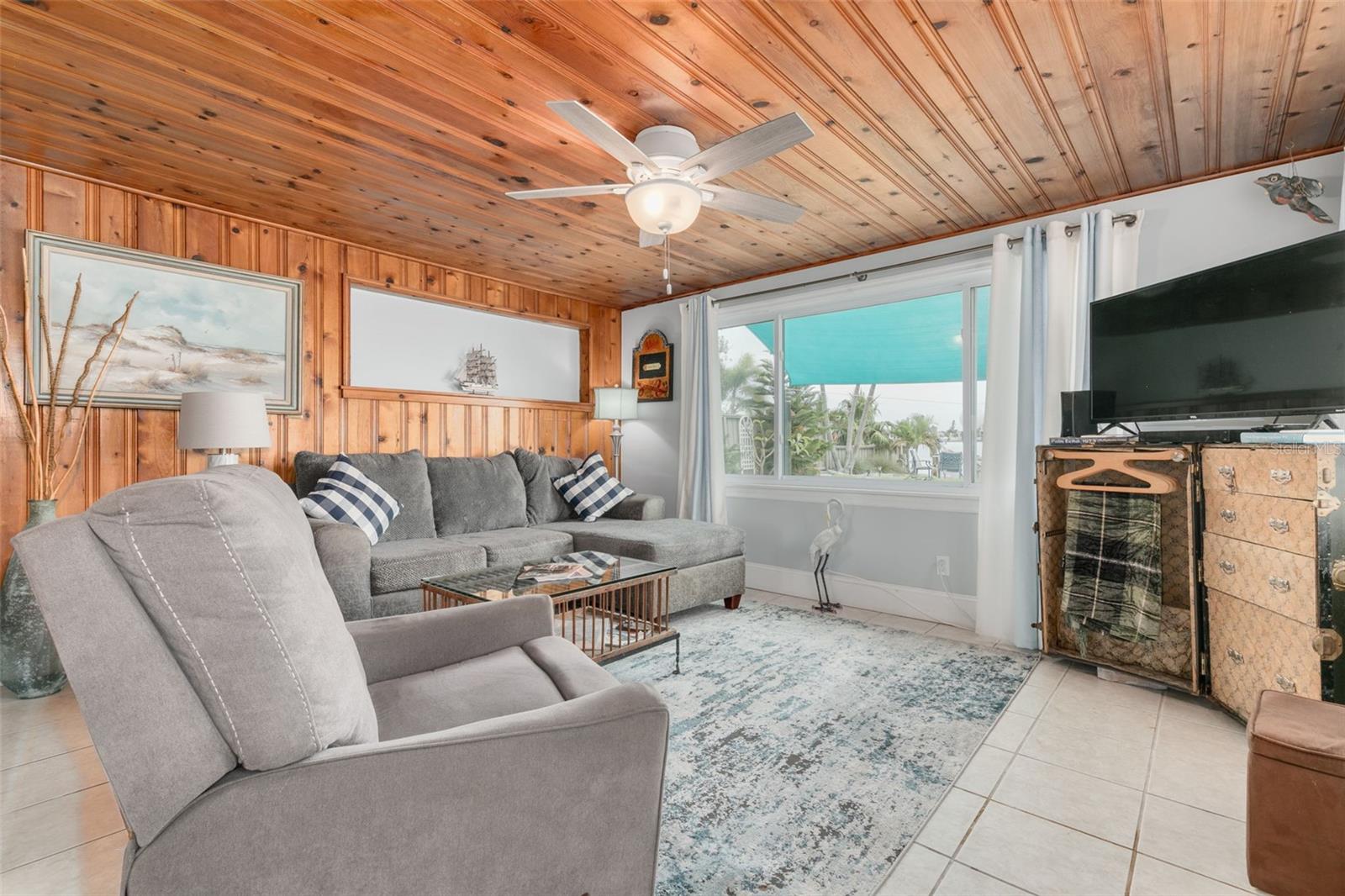 BOCA CIEGA PASS SUB - Residential Income