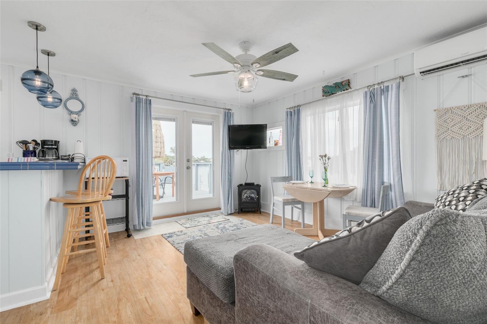 BOCA CIEGA PASS SUB - Residential Income