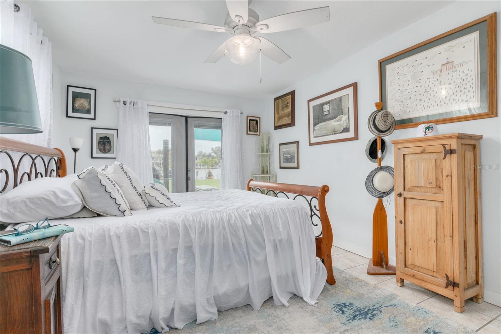 BOCA CIEGA PASS SUB - Residential Income