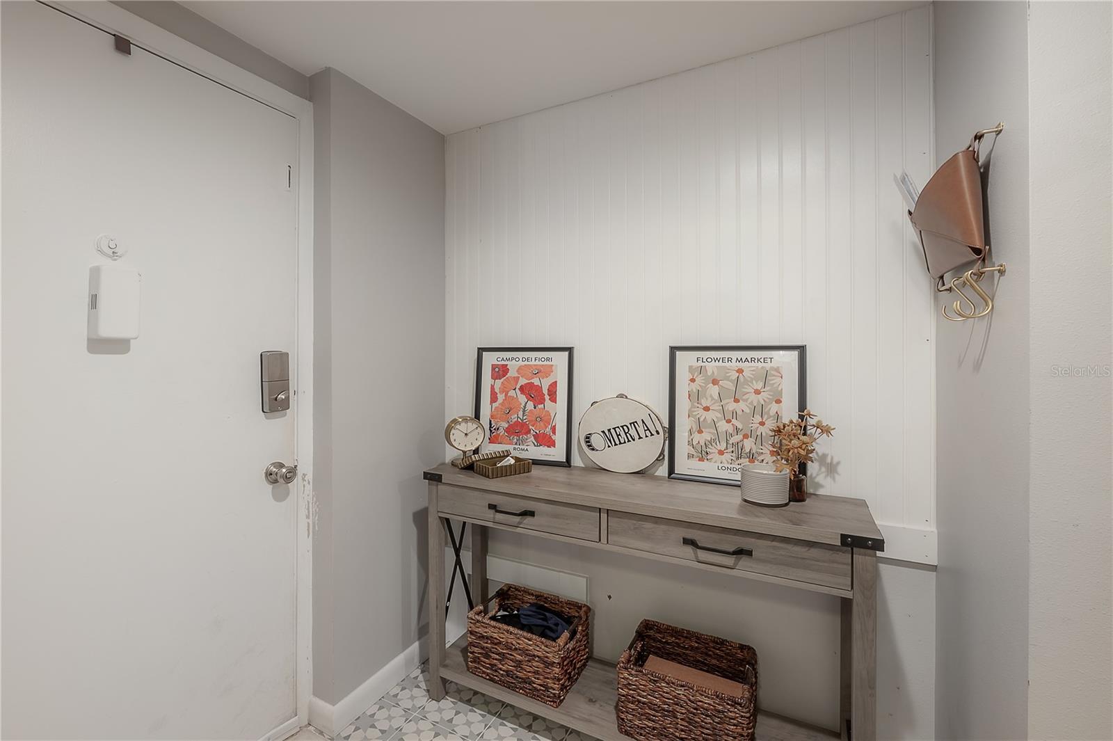 3325 BAYSHORE BOULEVARD F14