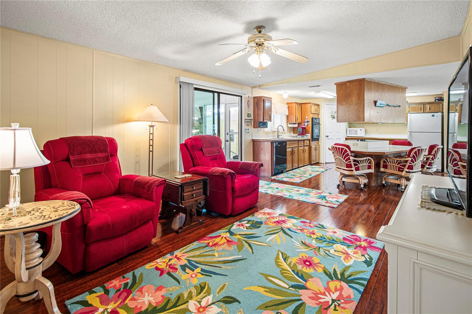 RIDGEWOOD OAKS PH II & III - Residential