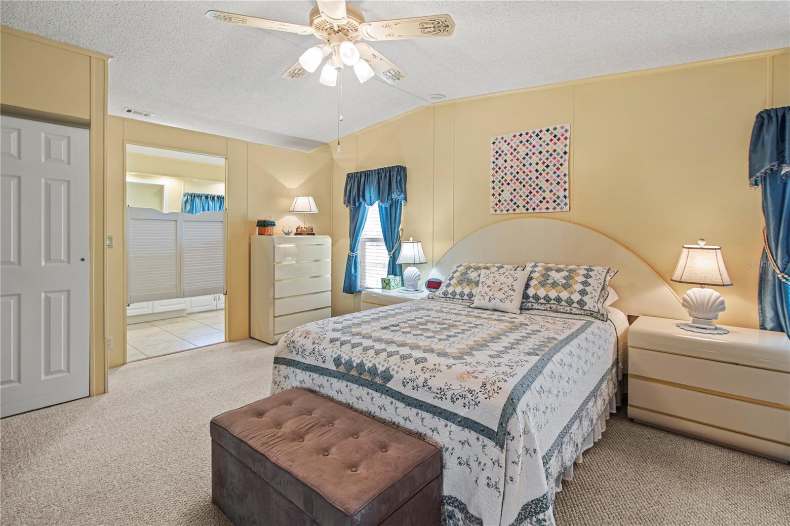 RIDGEWOOD OAKS PH II & III - Residential