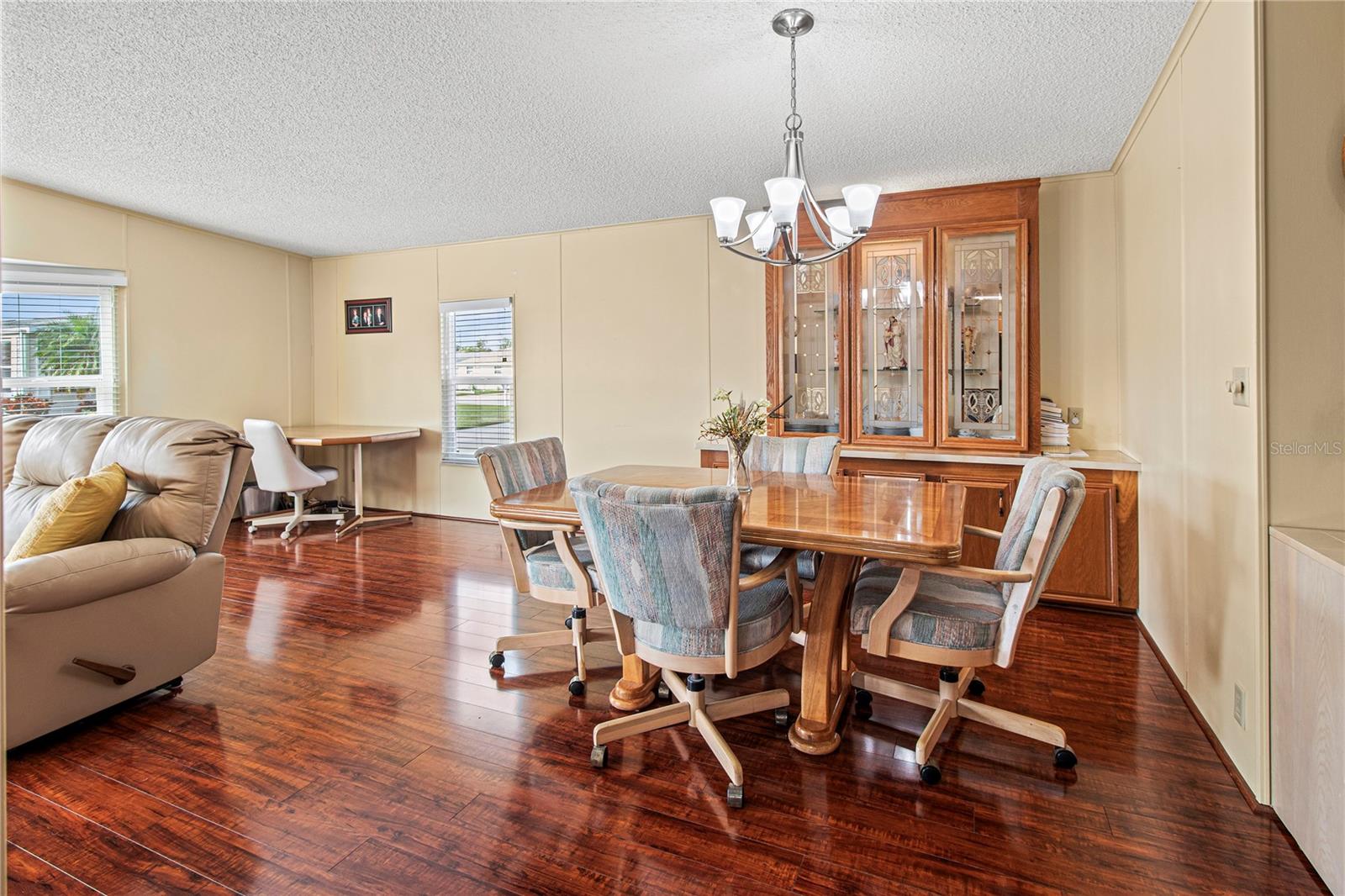 RIDGEWOOD OAKS PH II & III - Residential