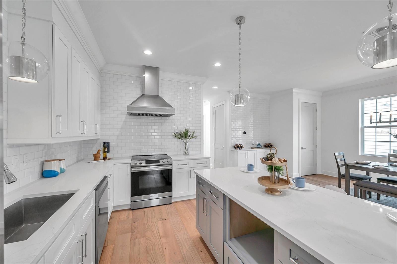 AVON HEIGHTS 2 - Residential