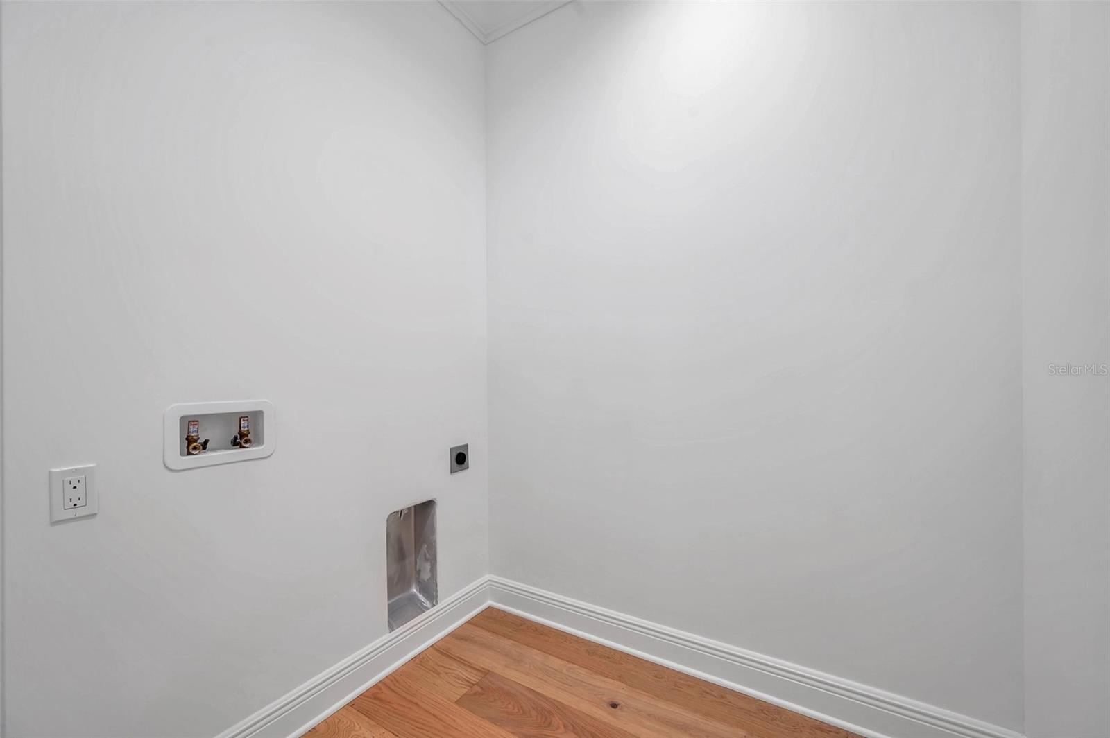 AVON HEIGHTS 2 - Residential