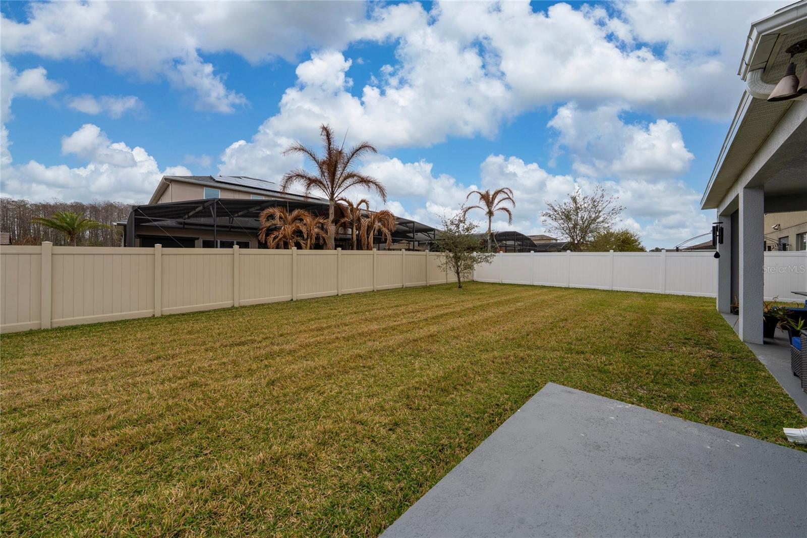 POINTE/HUNTERS CRK - Residential