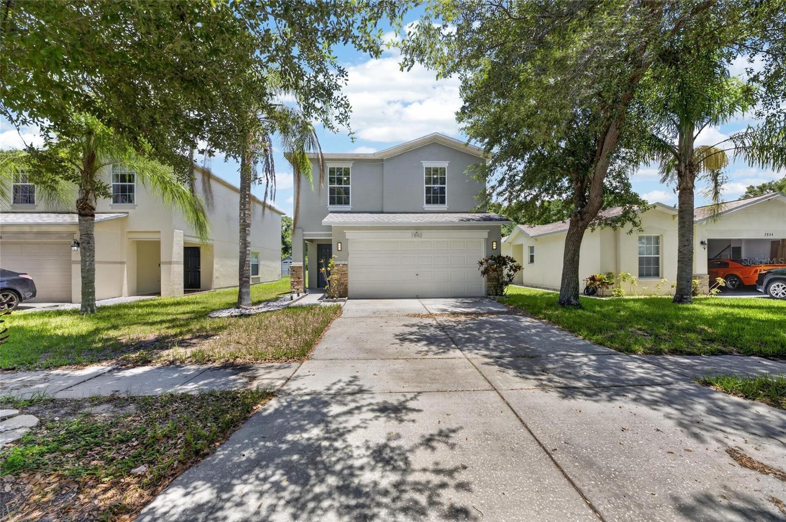 7842 CARRIAGE POINTE DRIVE