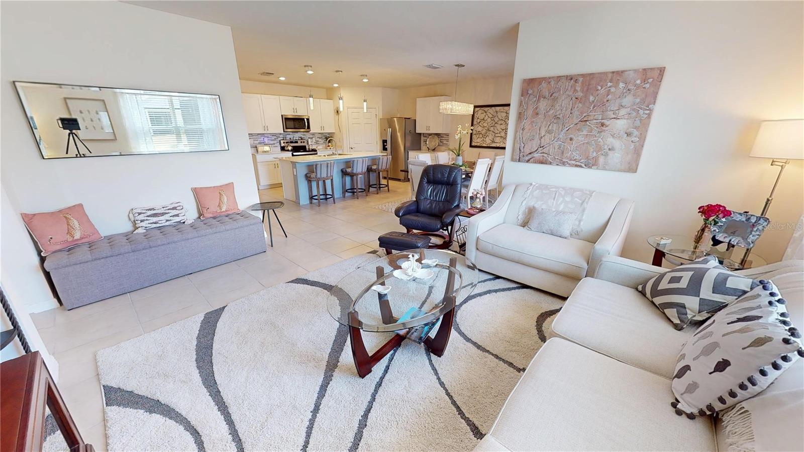 RIVER CLUB - Residential